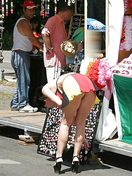 18P Public Viewing -100-