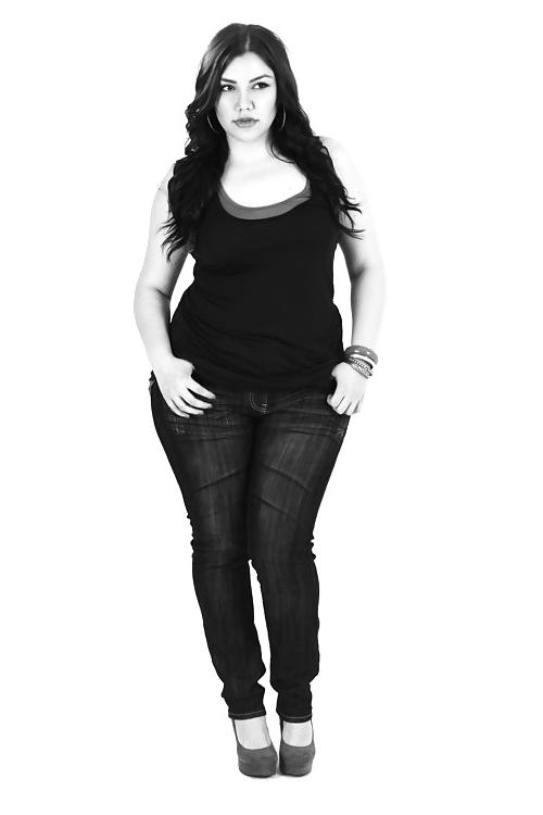 25P ASSES IN JEANS