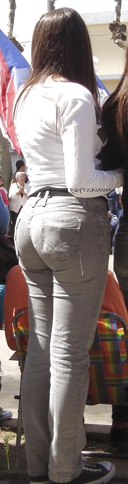 25P Wife In Tight Jeans #10