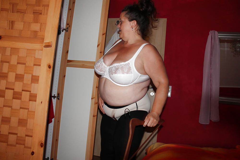 11P Fat german wife 