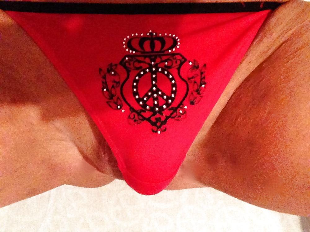6P RED Thong