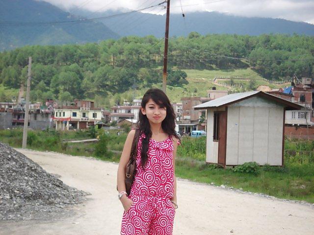 14P Nepali private sex Girl