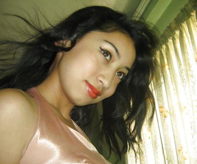 14P Nepali private sex Girl