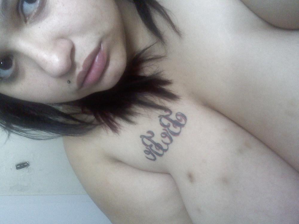 7P Thick Busty Aileen