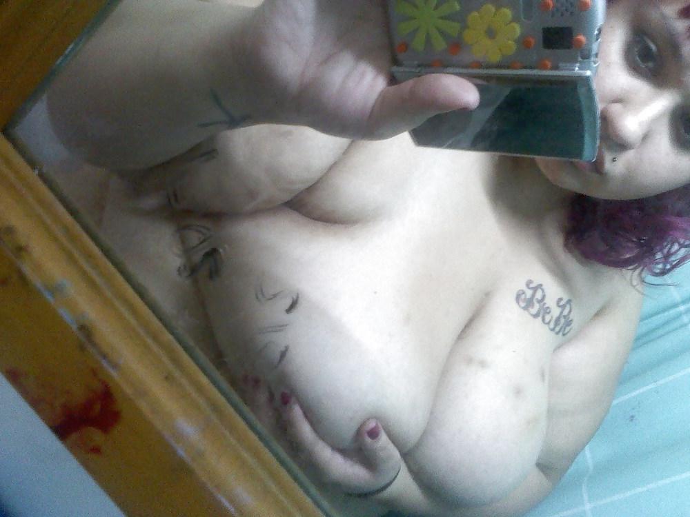 7P Thick Busty Aileen