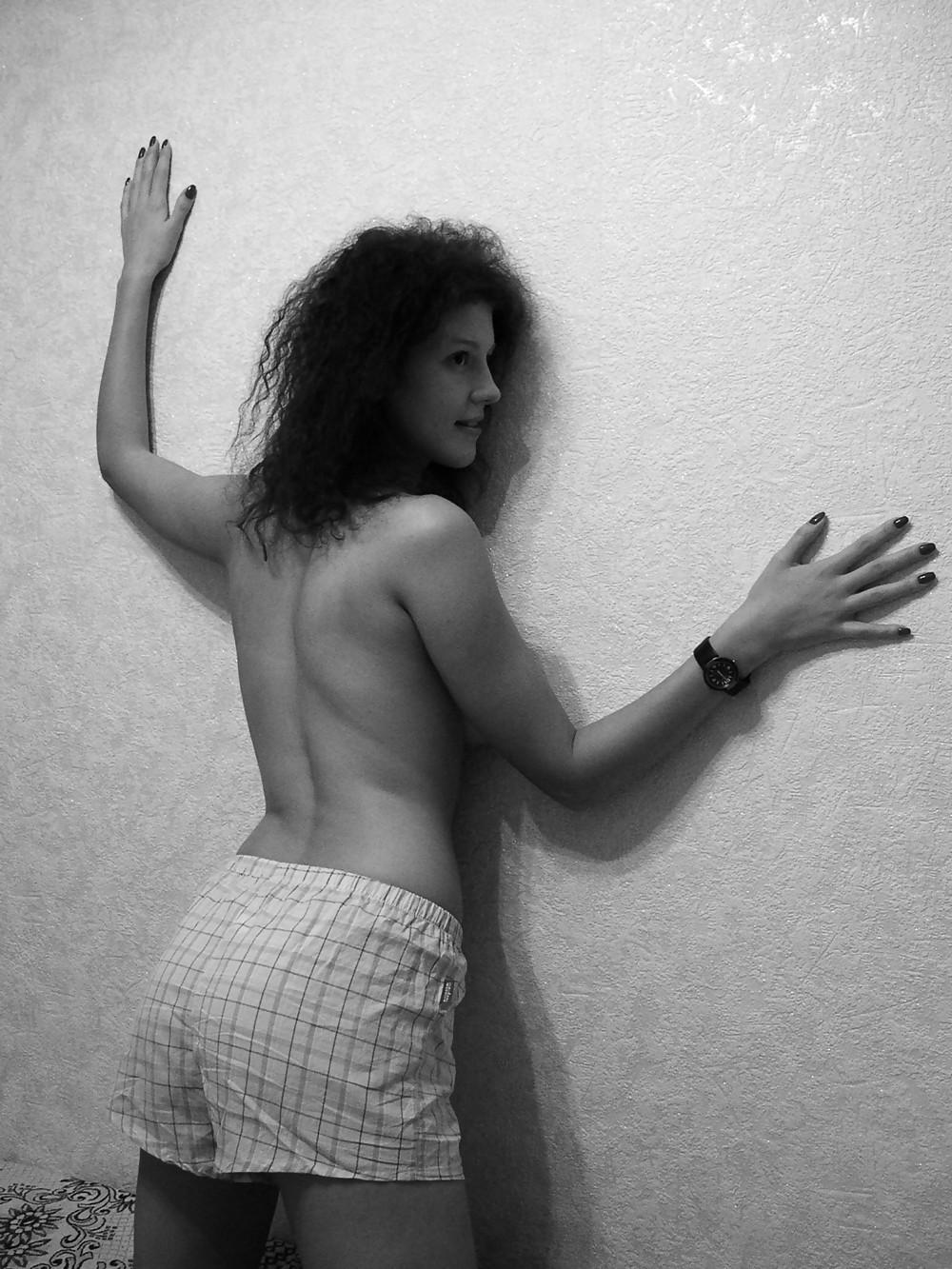 25P Sexy Curly Hair Babe