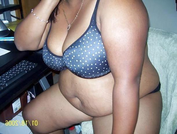 25P Indian curvy aunties & Housewife