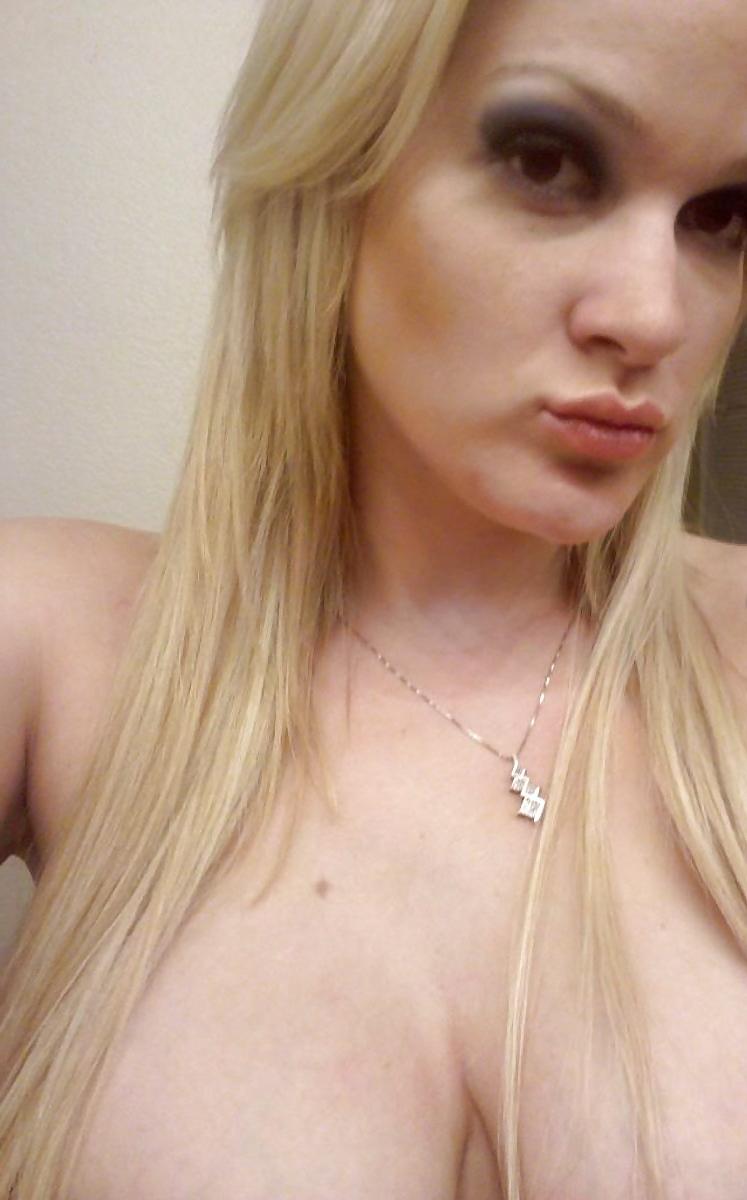 25P Sexy Huge Tit Blonde Bimbo