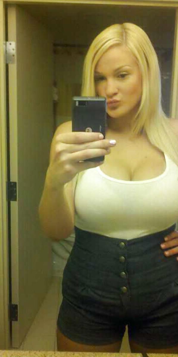 25P Sexy Huge Tit Blonde Bimbo