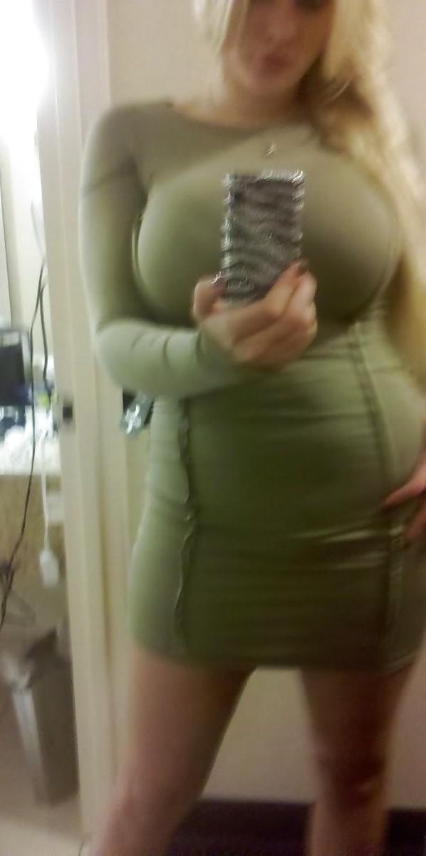 25P Sexy Huge Tit Blonde Bimbo