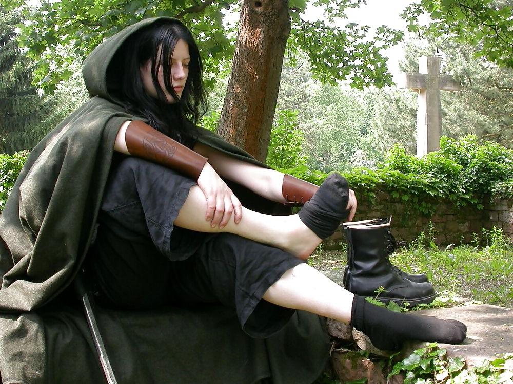 25P Gothic Foot Queens - Yavanna Fantasy