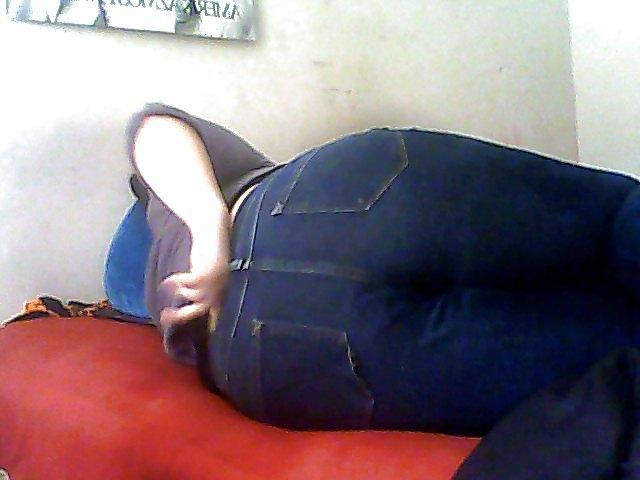 7P MY WIFE IN TIGHT JEANS