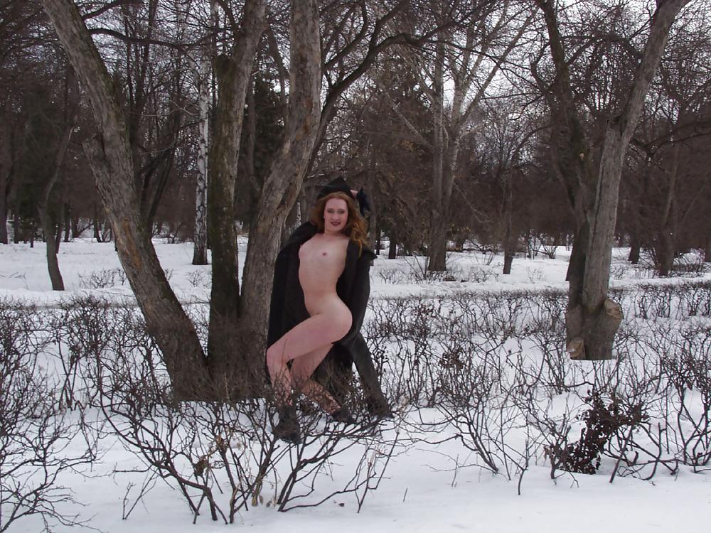 25P Public Nudity ( Snow ) 