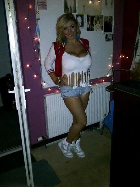 25P Queens in Jeans CLXXVI