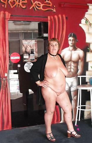 25P Sex Shop Cock Slut