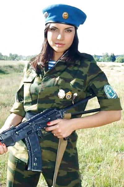 5P ARMY GIRLS