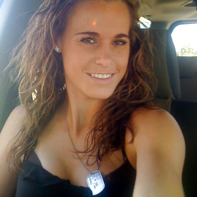 22P Military Women