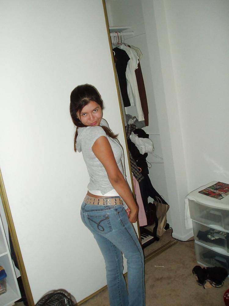 25P Queens in Jeans CLXXXVI