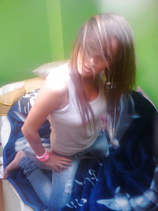 25P Queens in Jeans CLXXXVI