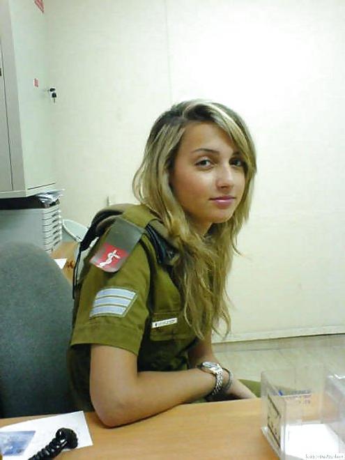 25P Real Army Girls 