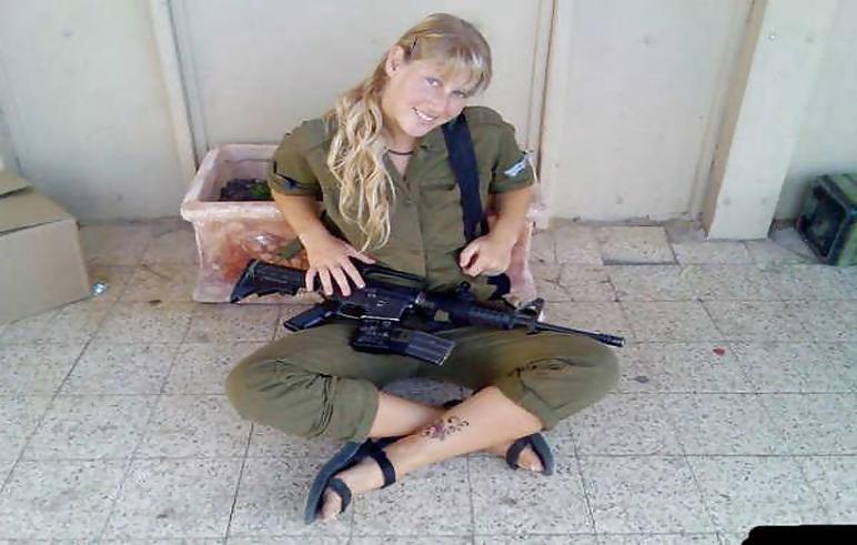 25P Real Army Girls 