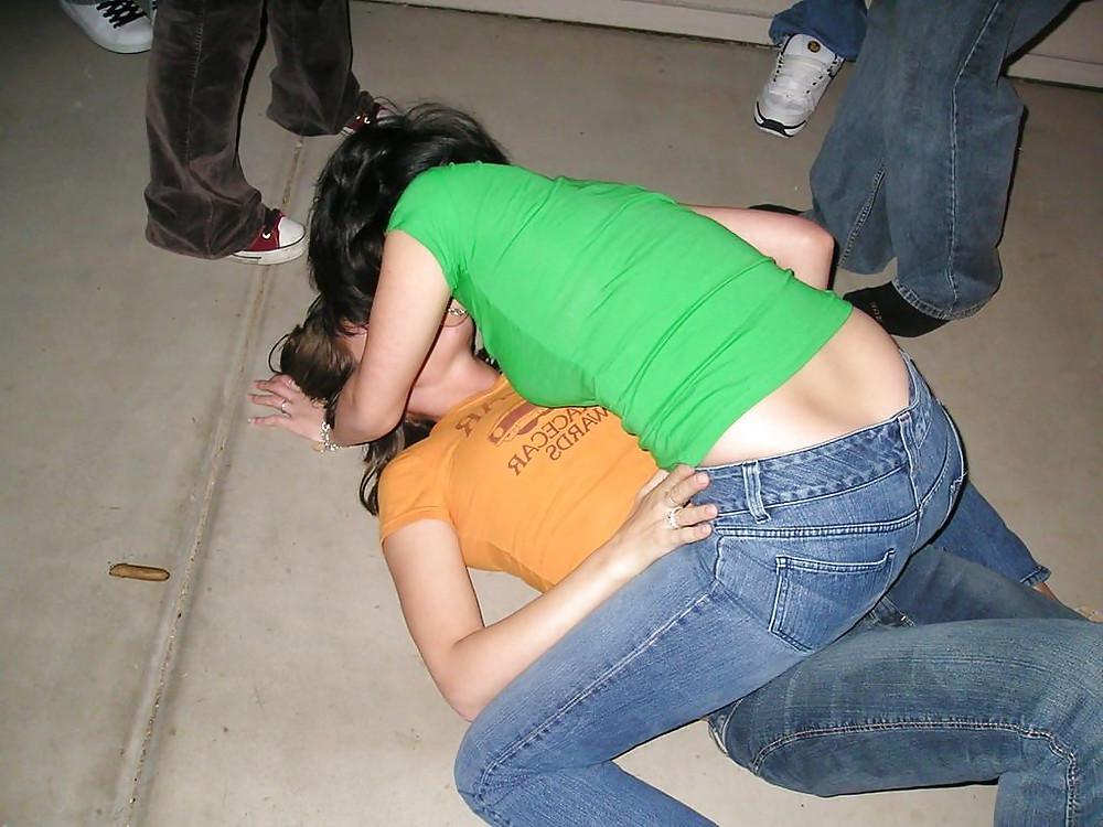 25P Queens in Jeans CCI