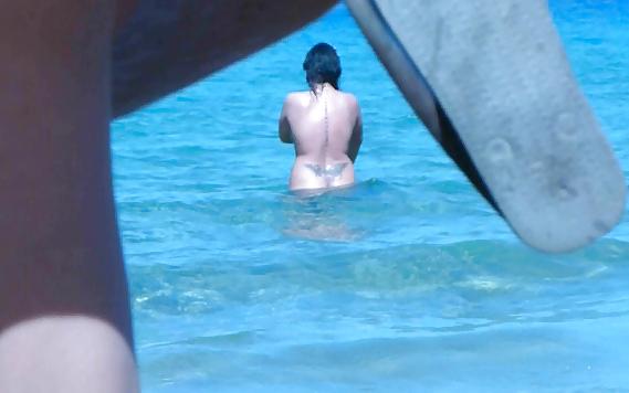 4P Me naked at public beach