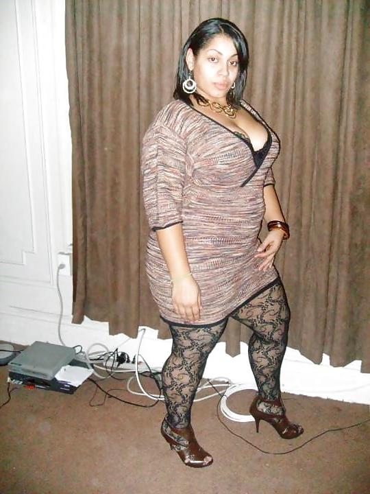 25P Thick chicks of New York