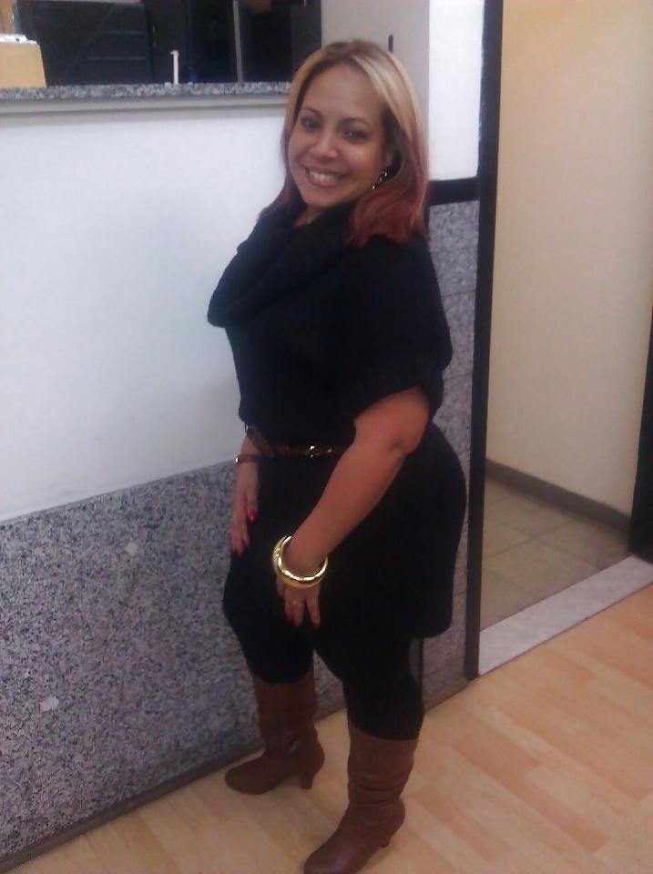 25P Thick chicks of New York