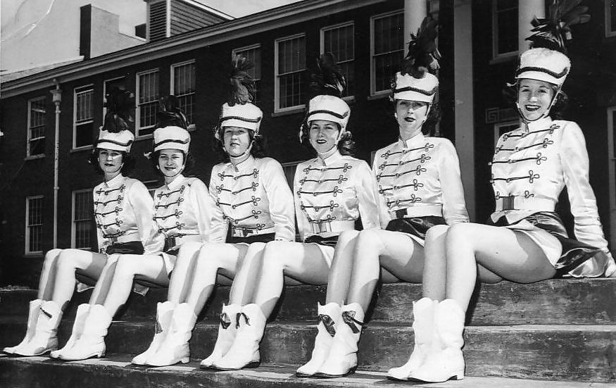 25P Fantasy #9 - Majorettes