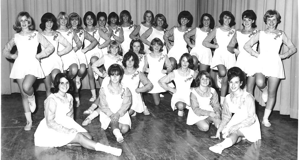 25P Fantasy #9 - Majorettes