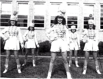 25P Fantasy #9 - Majorettes