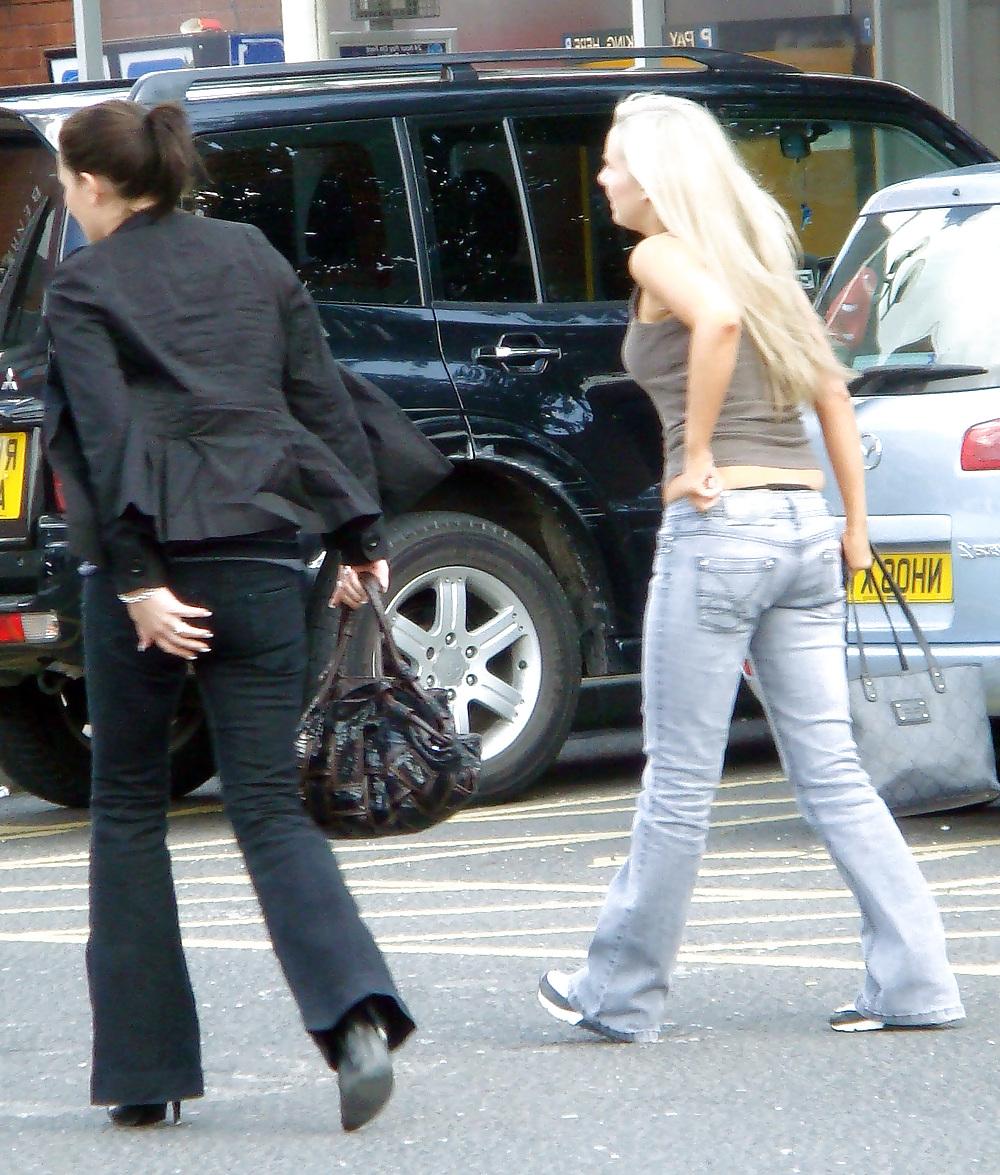 12P Jean y tanga