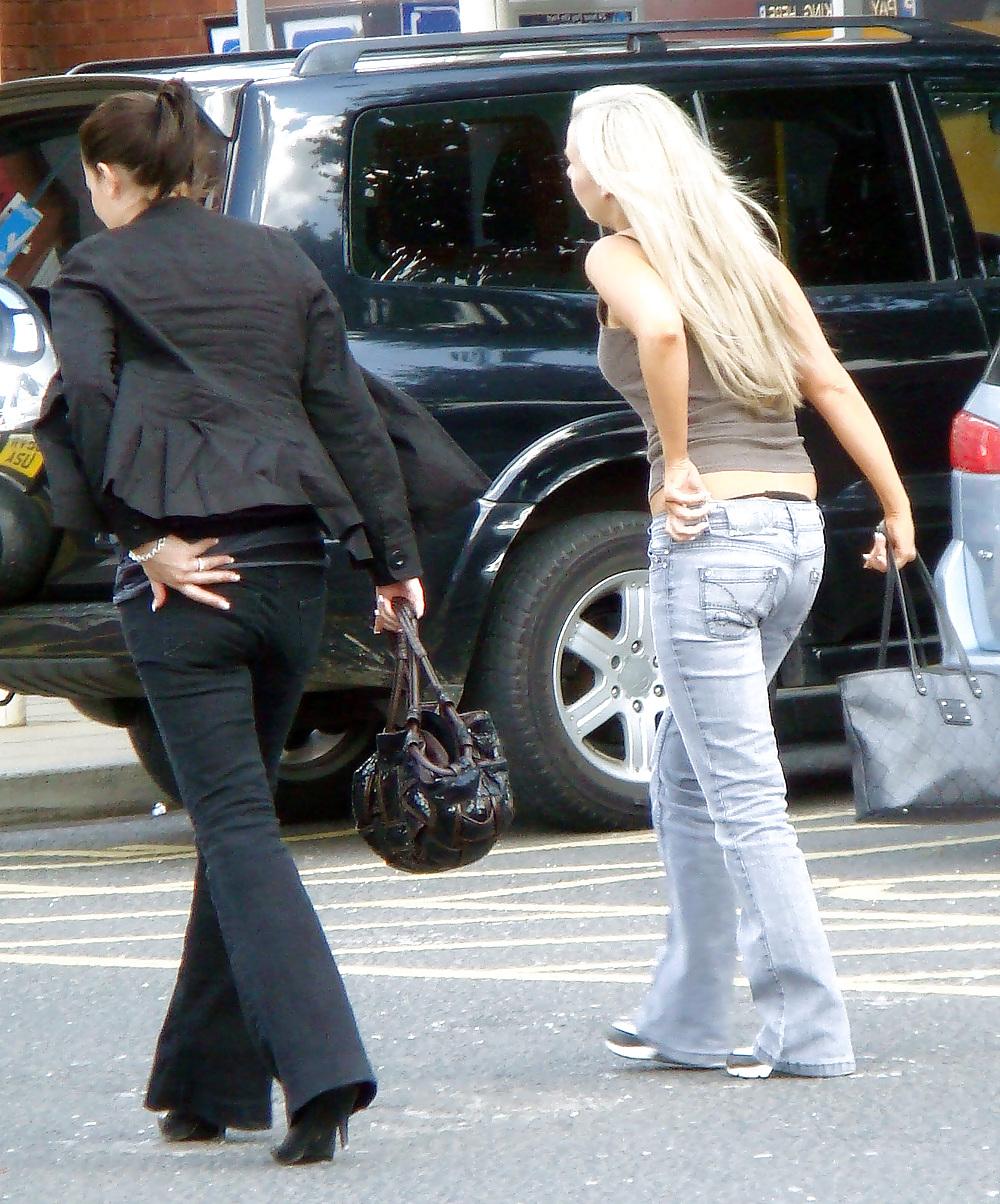 12P Jean y tanga
