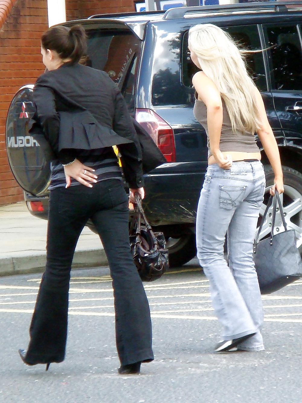 12P Jean y tanga