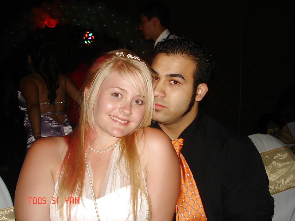 25P Cute curvy blonde EXGF
