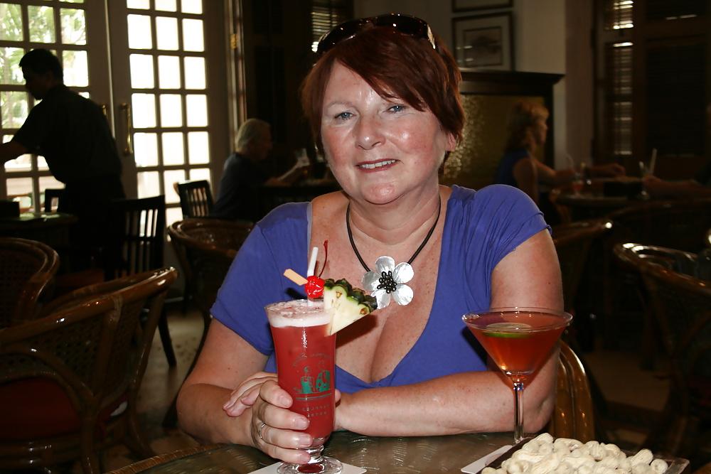 11P Curvy Mature Wife in the sunshine #1