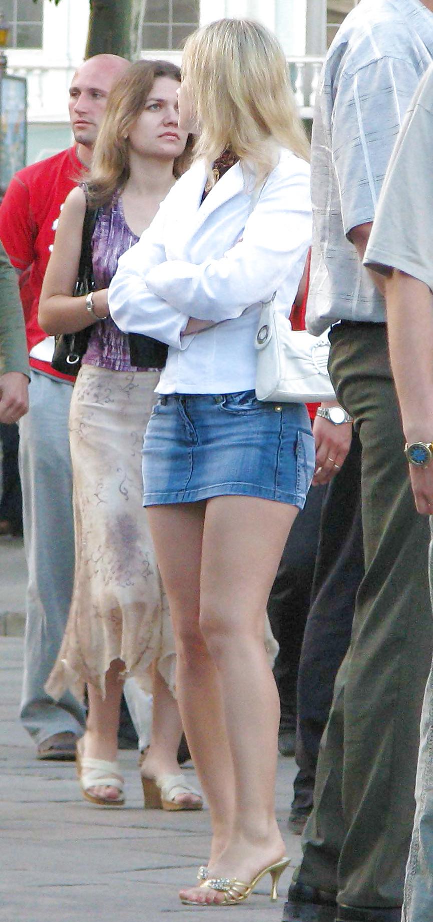 18P In The Streets 042 - Whiteblue Miniskirt Jeans