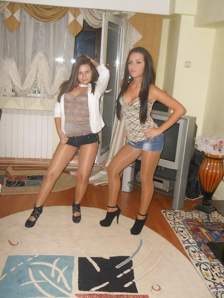 25P Queens in Jeans LXXX