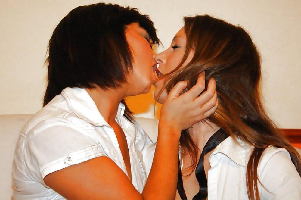 25P Bisexual Friends