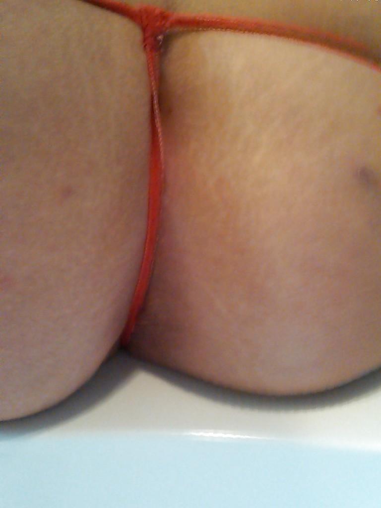 20P RED Thong