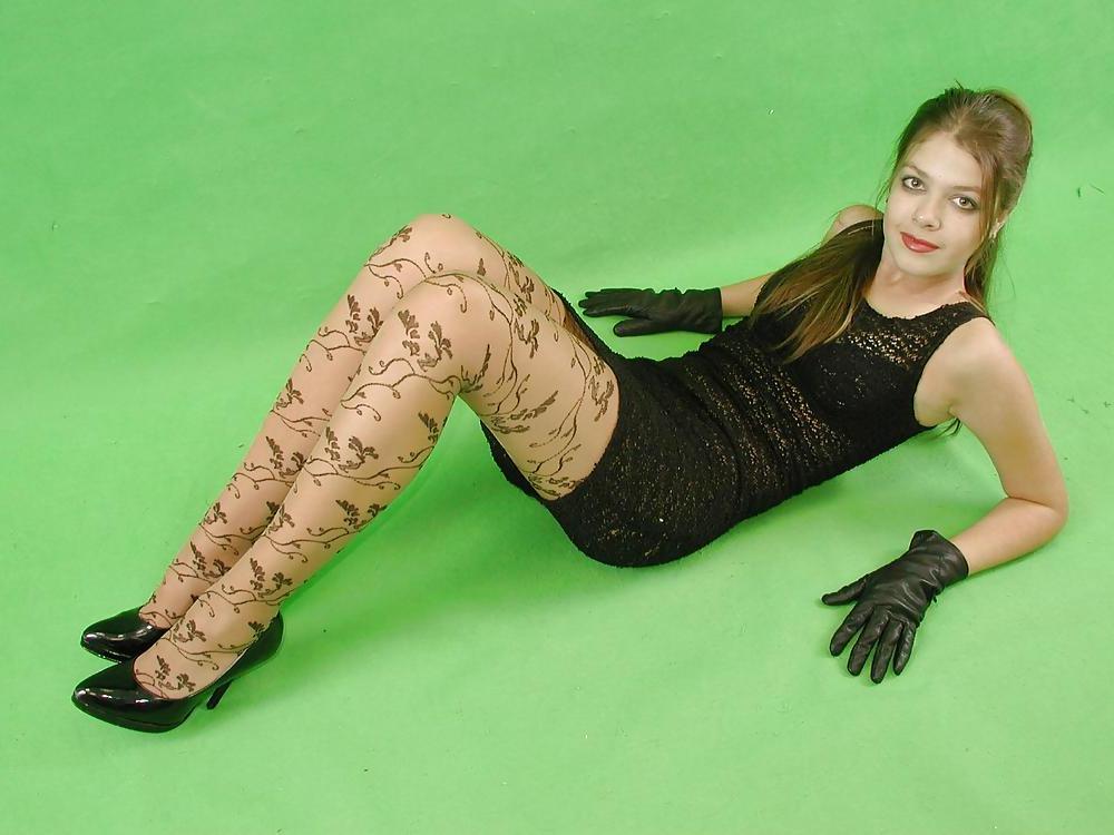 25P Hotlegs-miniskirt babe139