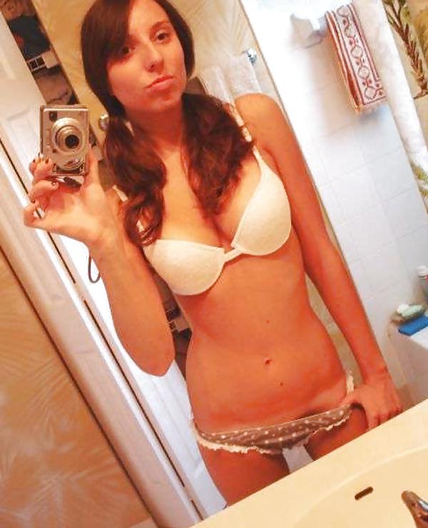 18P Teen Self Shots Hot Mirror Shots