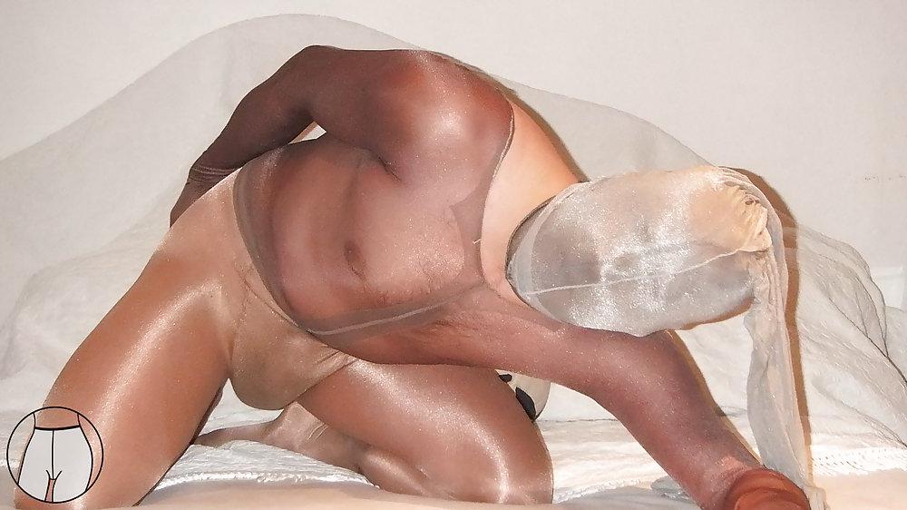 22P Pantyhose play 4