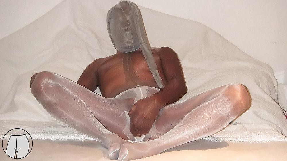 22P Pantyhose play 4