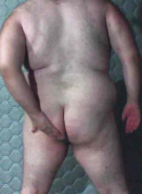20P Fat nude sissy