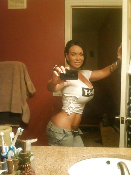 25P Renee: Fake Titted Tattooed Bimbo
