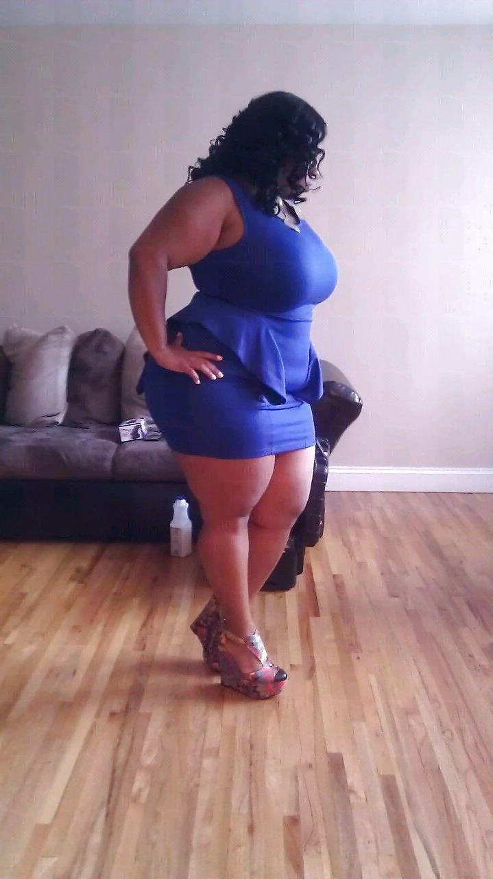 25P Curvy Beauties 40 Clothed Edition