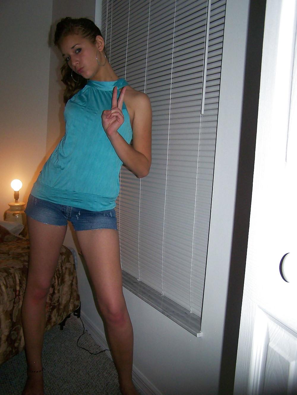 25P Queens in Jeans LV