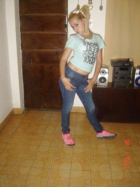 25P Queens in Jeans LV